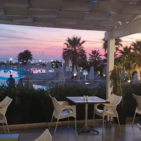 Relaxrooms, With 2 Single Beds Отель типа 