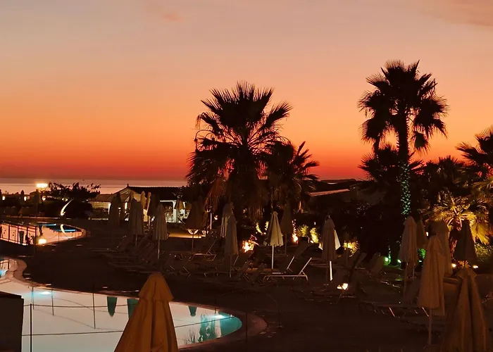 Relaxrooms, With 2 Single Beds *