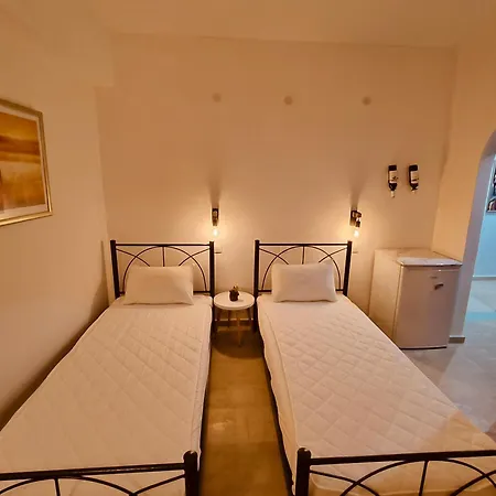 Nocleg ze śniadaniem Relaxrooms, With 2 Single Beds