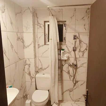 Relaxrooms, With 2 Single Beds