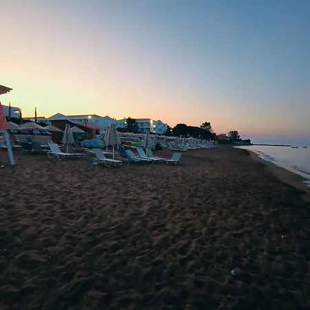 Relaxrooms, With 2 Single Beds Bed and breakfast Agios Georgios (Corfu)